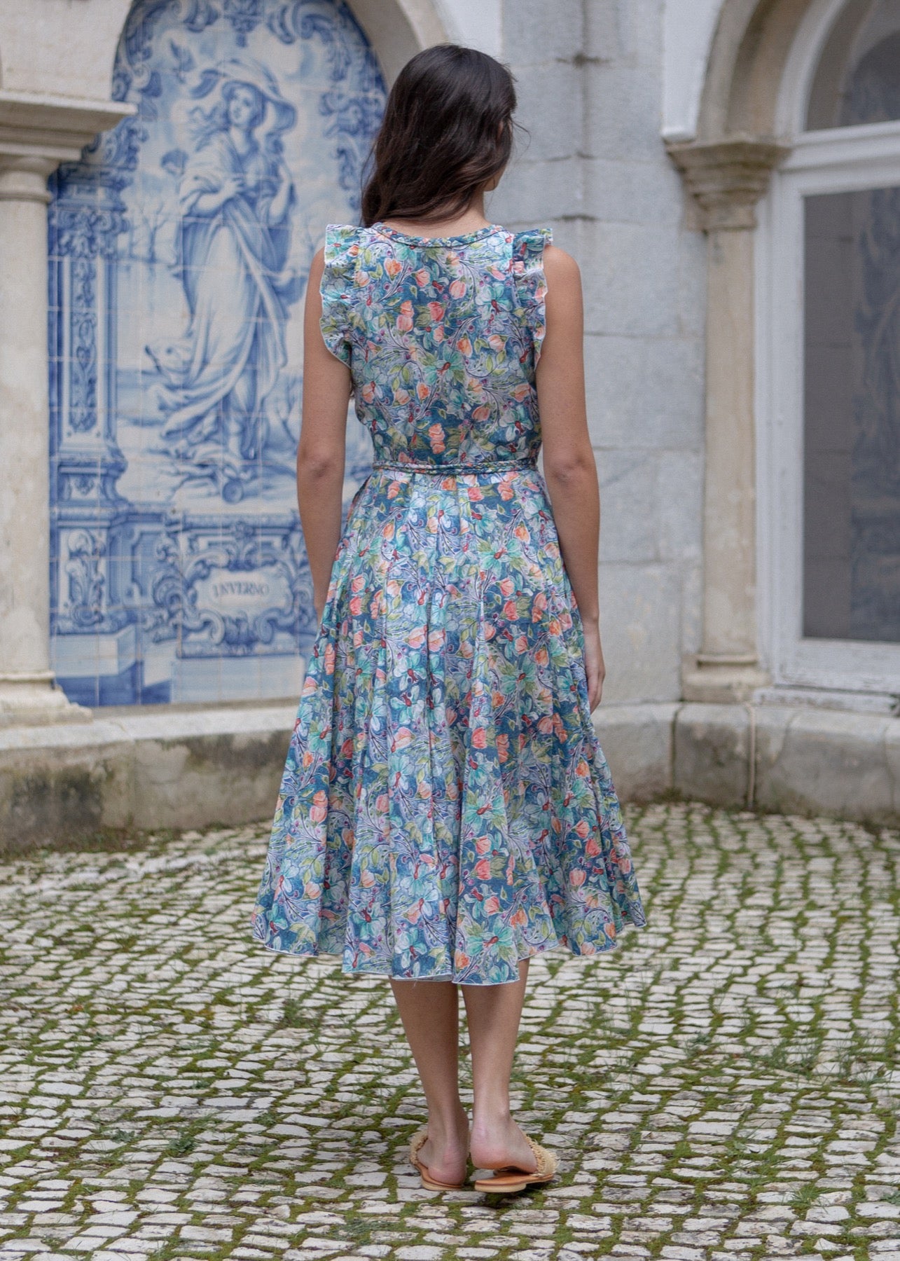 Thais Dress - Flower Explosion Background Blue
