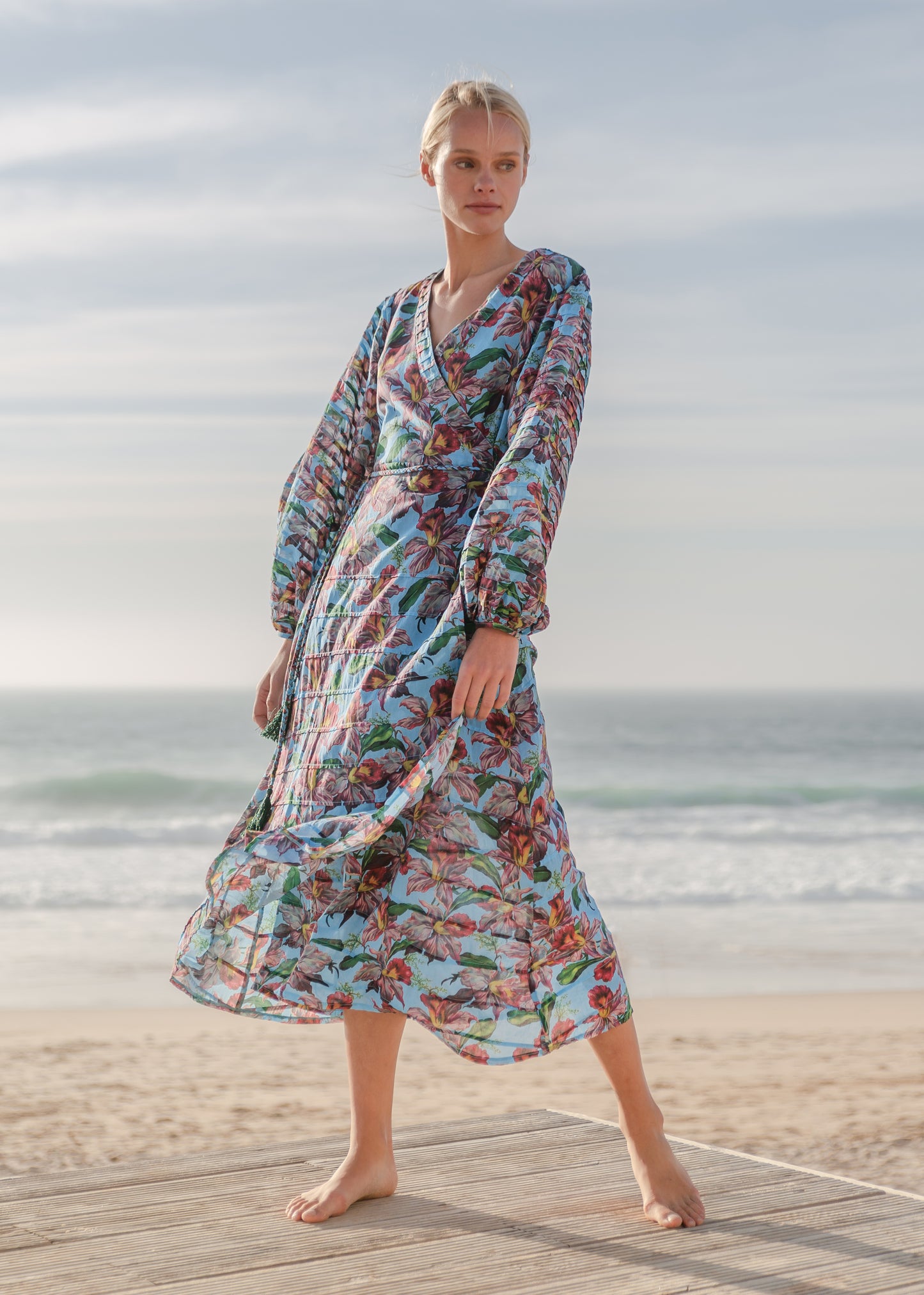 Look 16