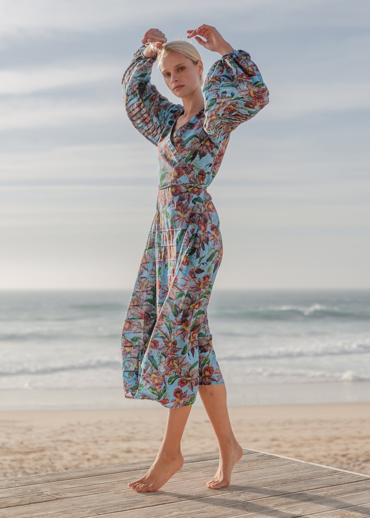 Look 16
